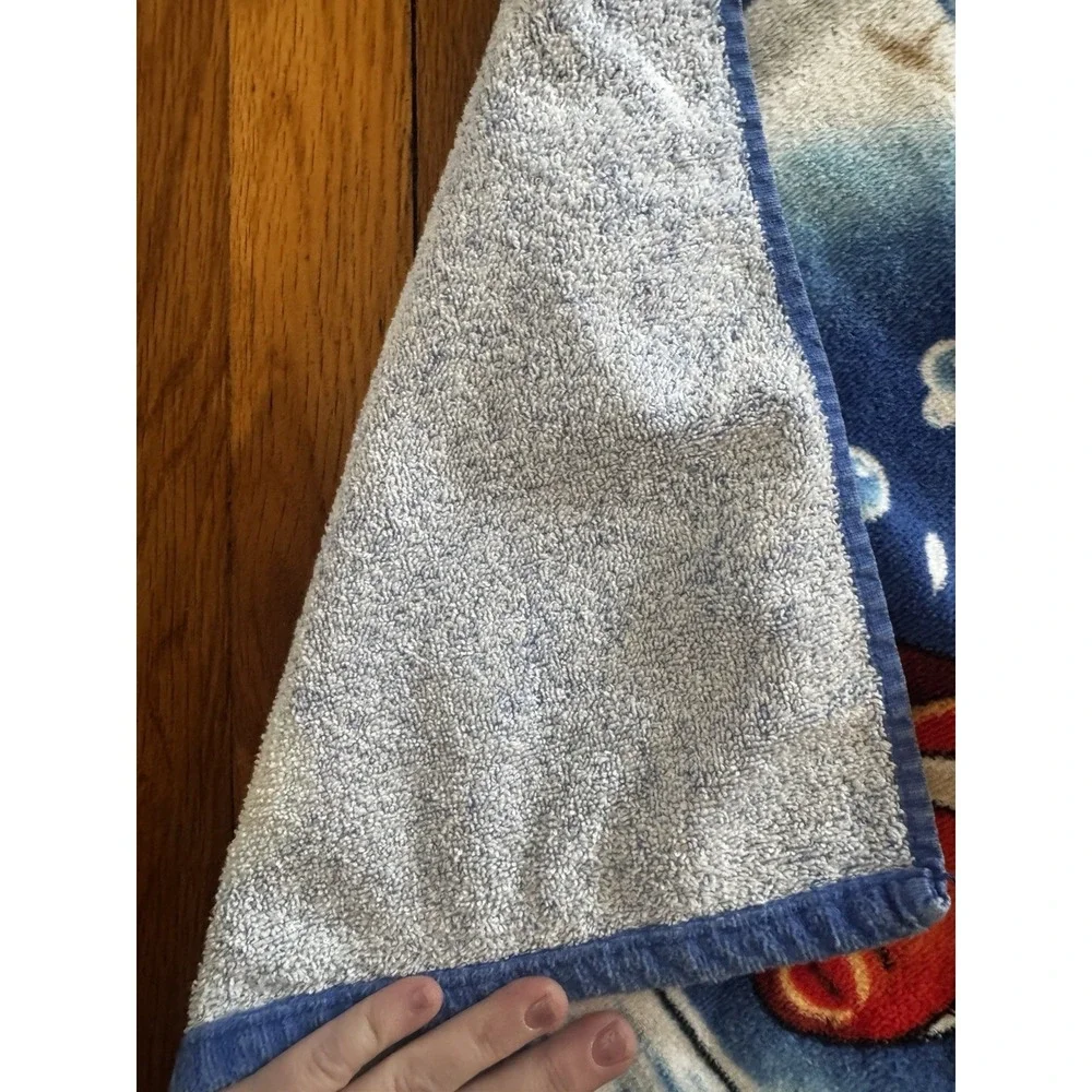 Vintage Hilasal Realistic Tabby Cat Fishbowl Beach Towel Clownfish Blue 27x52